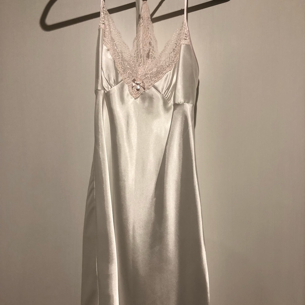 Satin Mrs. Robe set - Picture 2 of 3